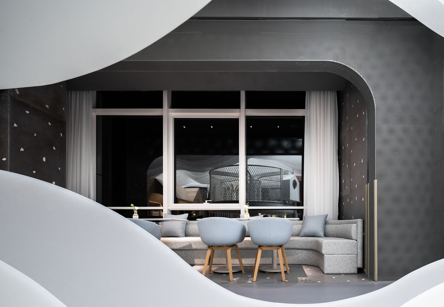 1562726258119456.jpg 21.jpg